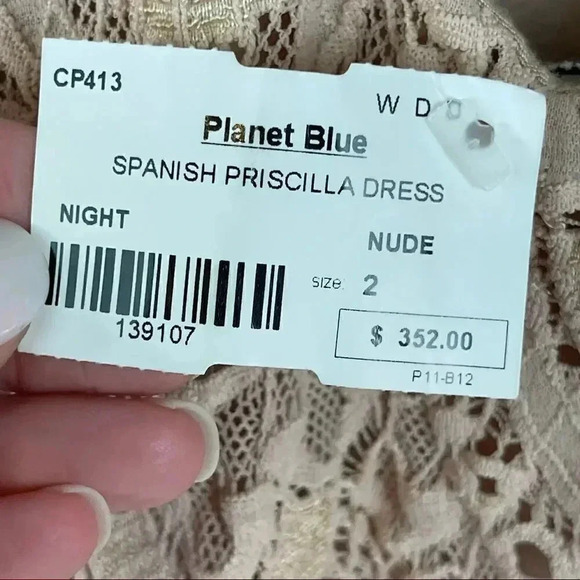 NWT Nightcap Spanish Priscilla Lace Dress Size 2 Nude Criss Cross Open Back $352 - Picture 7 of 12